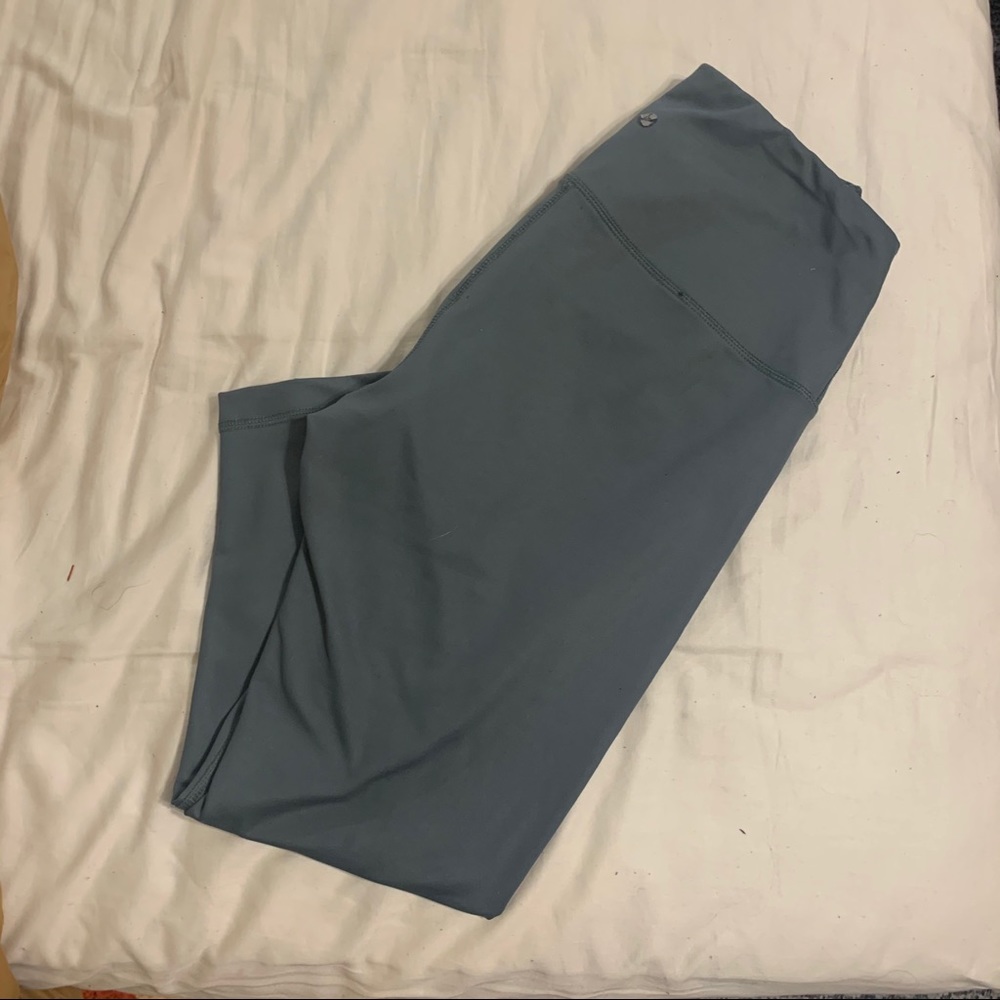 90 degree green/blue crop leggings